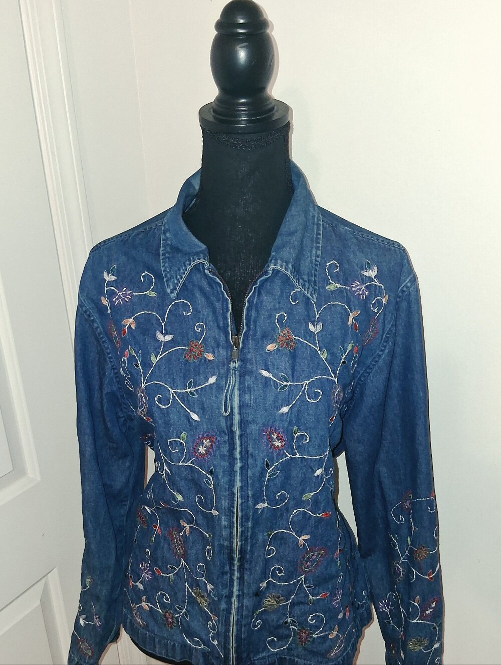 Embroidered Denim Jacket - Blue